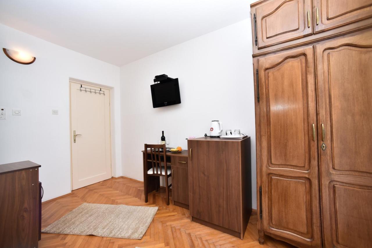 Apartmani Soljaga Petrovac Exterior foto