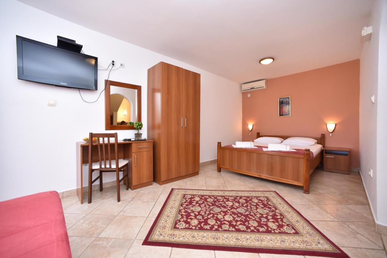 Apartmani Soljaga Petrovac Exterior foto